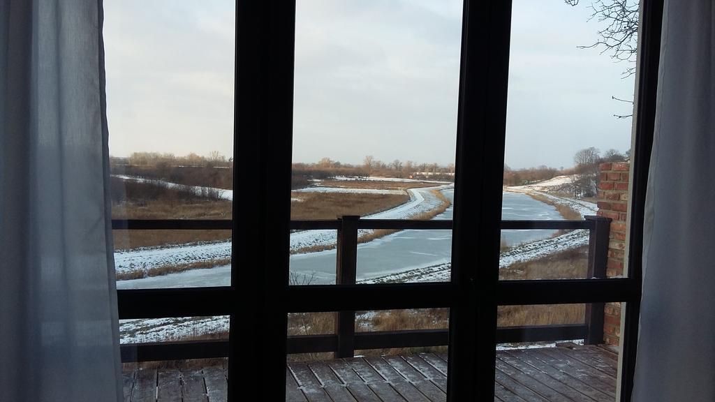 Widokowka Villa Tarnobrzeg Luaran gambar