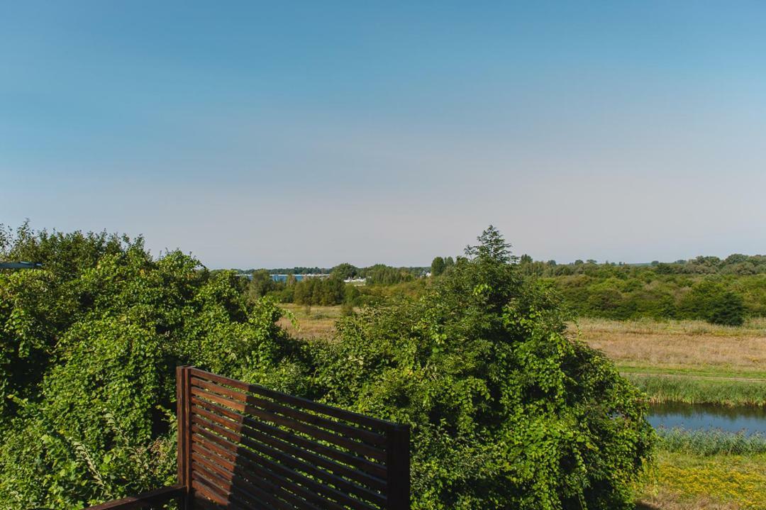 Widokowka Villa Tarnobrzeg Luaran gambar